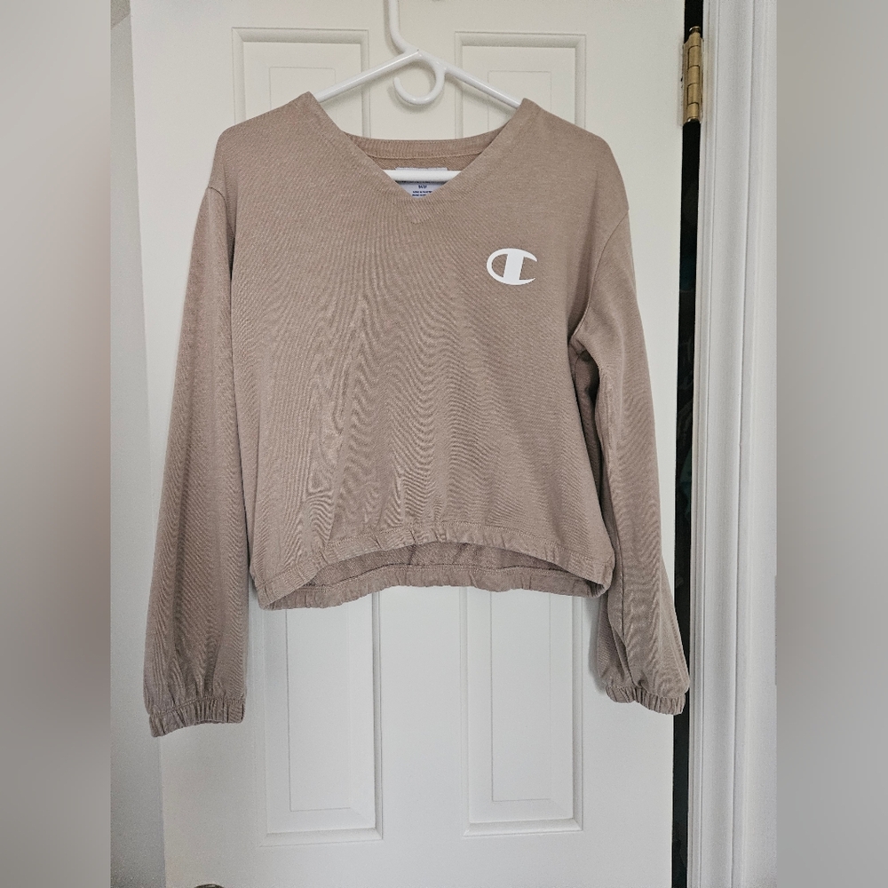 Champion Tan V-Neck Cropped Sweatshirt Size: Medium